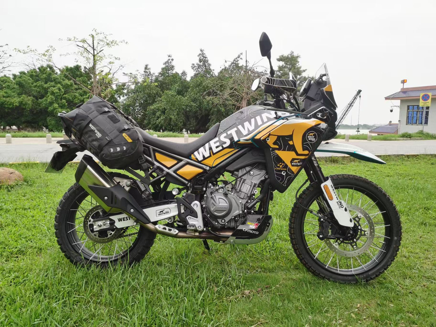 Kit de revêtement vinyle pour moto