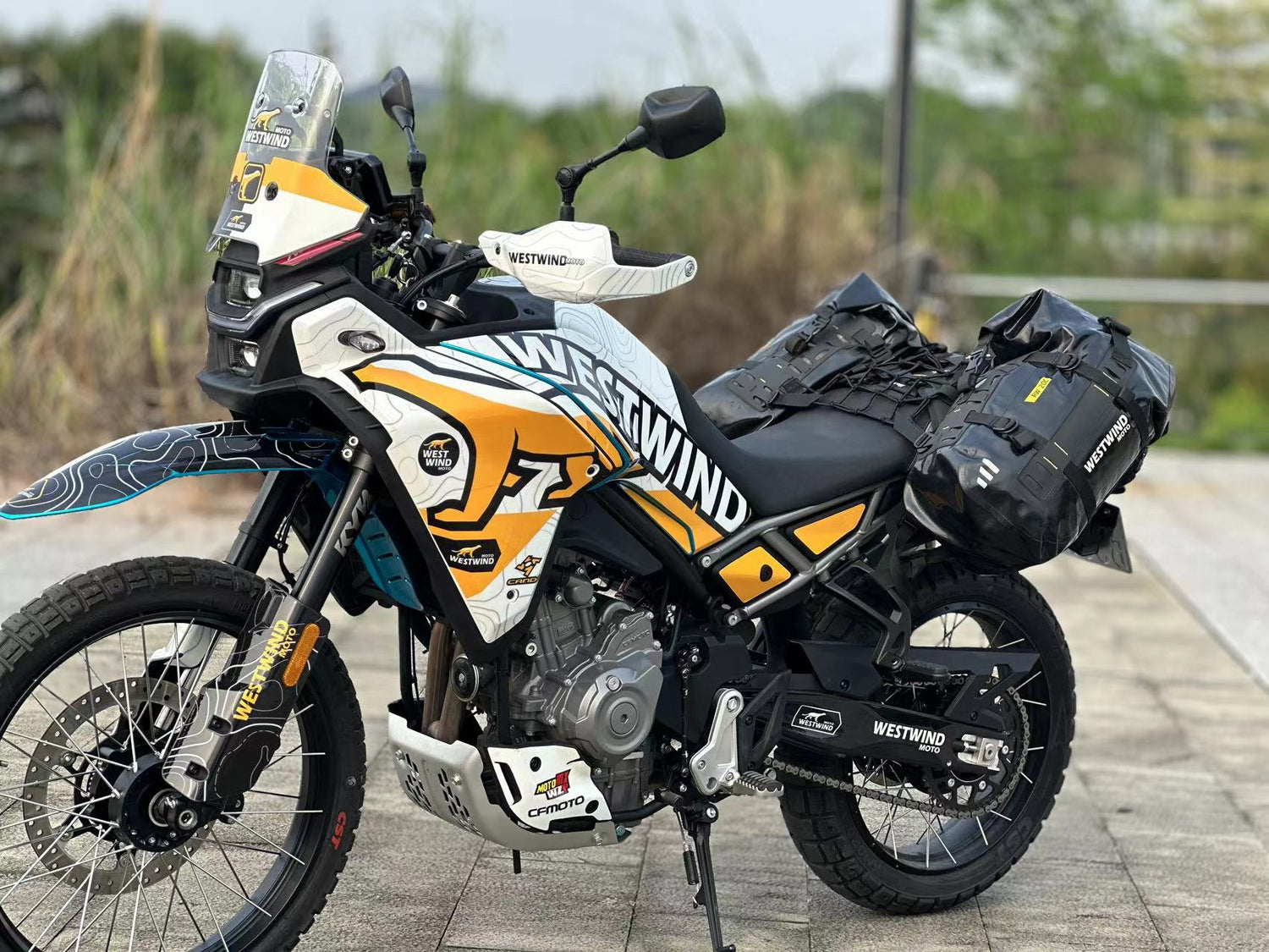 Kit de revêtement vinyle pour moto